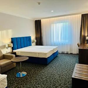 Village 3*, Карловы Вары Чехия